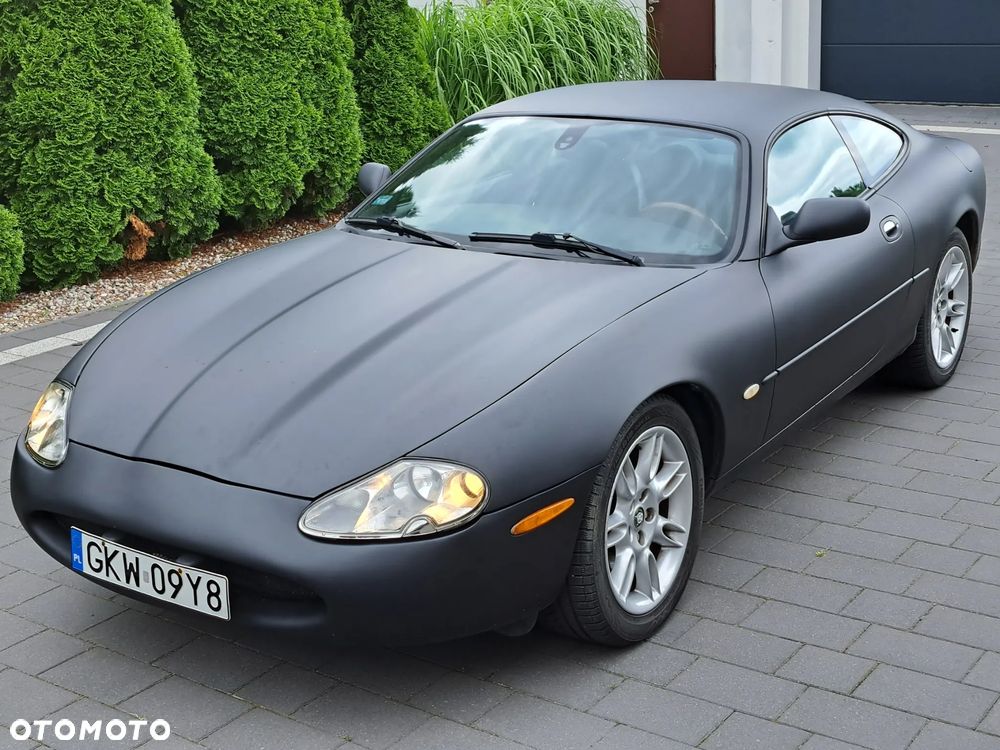 Jaguar XK8 - 2