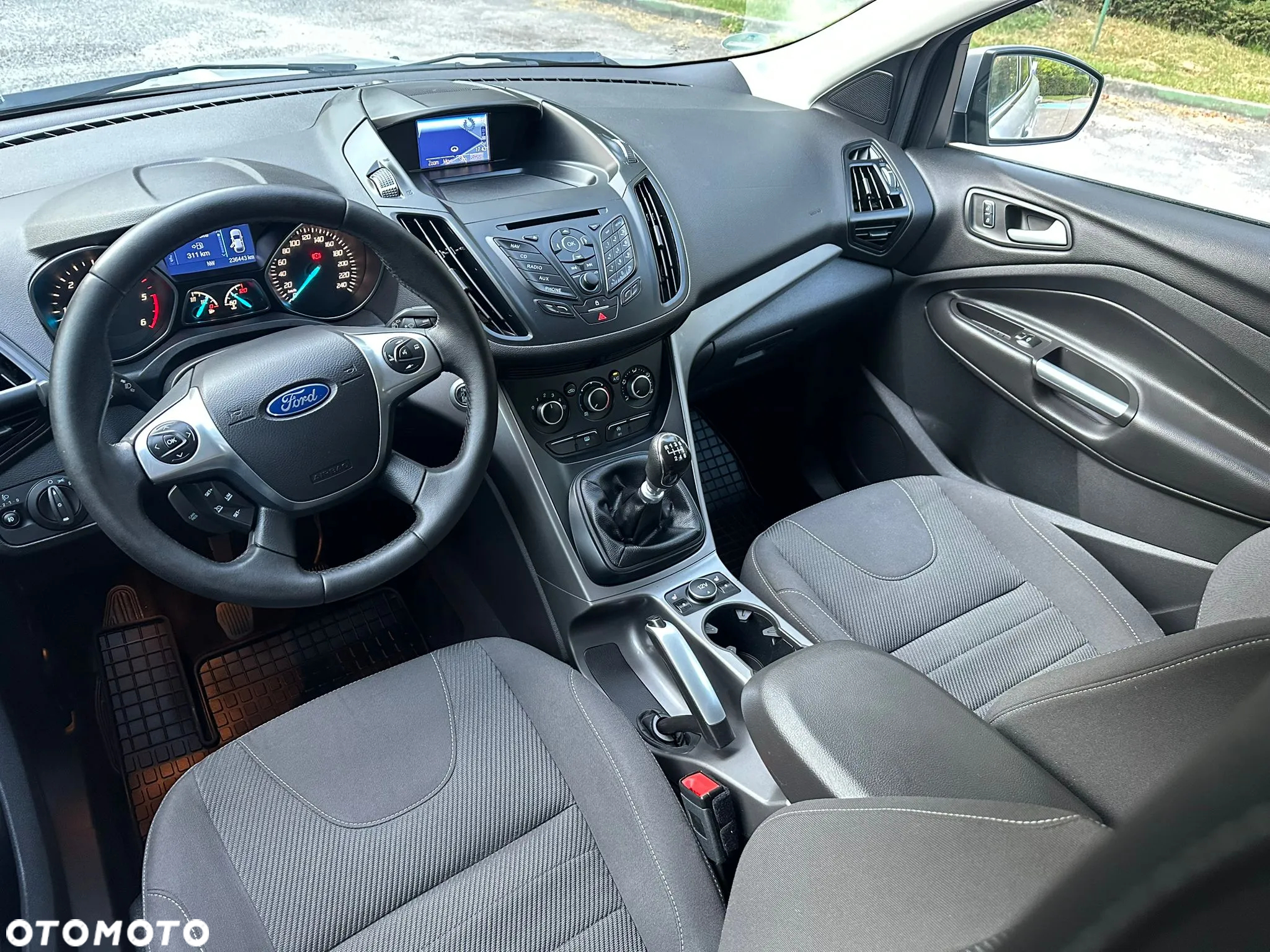 Ford Kuga 2.0 TDCi 4x4 Trend - 12