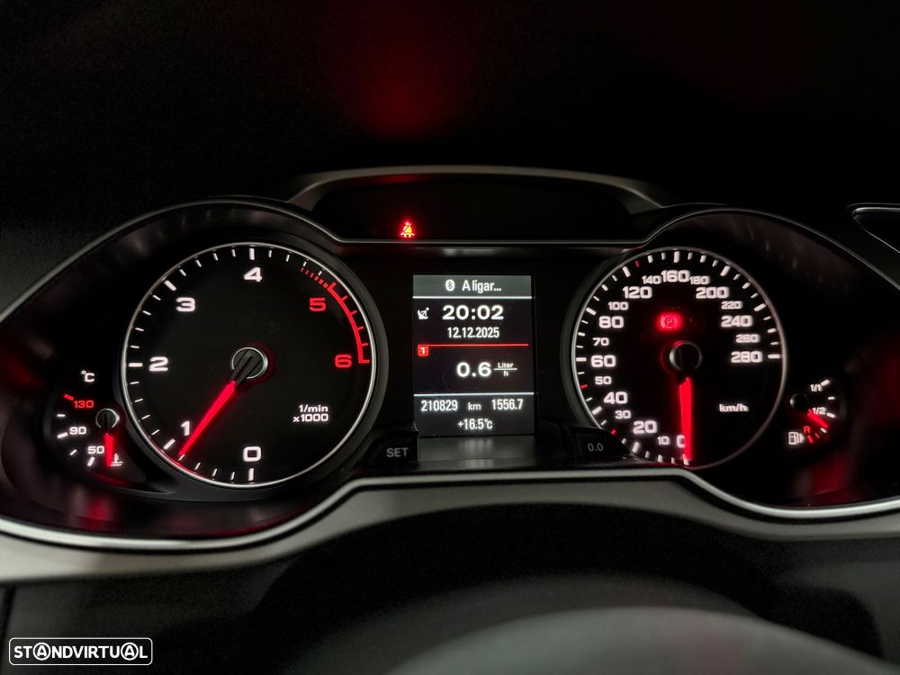 Audi A4 Avant 2.0 TDI S-line - 21