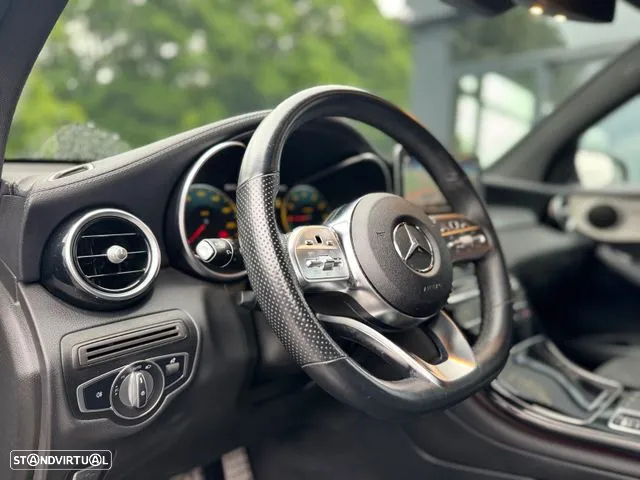 Mercedes-Benz GLC 300 e Coupé 4Matic - 16