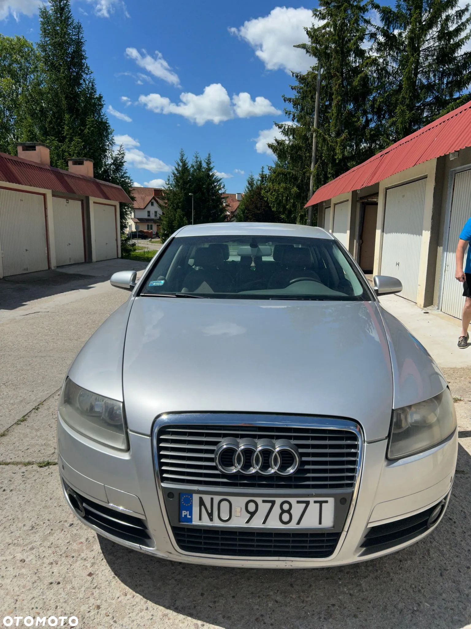 Audi A6 2.4 - 1