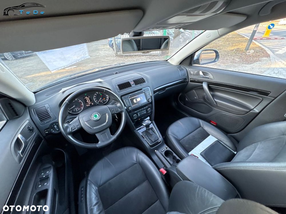 Skoda Octavia 1.8 TSI DSG Laurin & Klement - 28