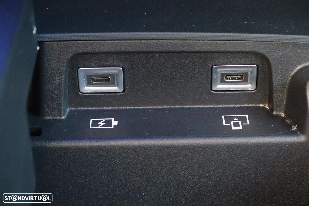 Peugeot 3008 1.2 Hybrid GT e-DCS6 - 19