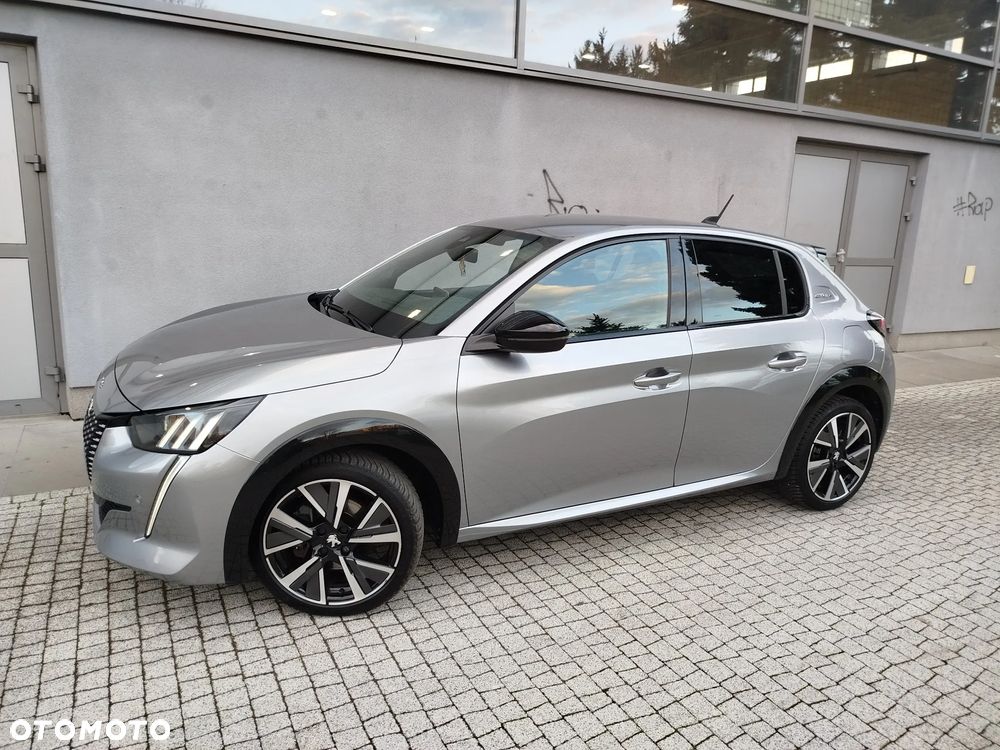 Peugeot 208 PureTech 100 GT - 1