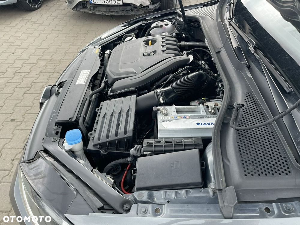 Volkswagen Golf 1.5 TSI BMT Comfortline - 16
