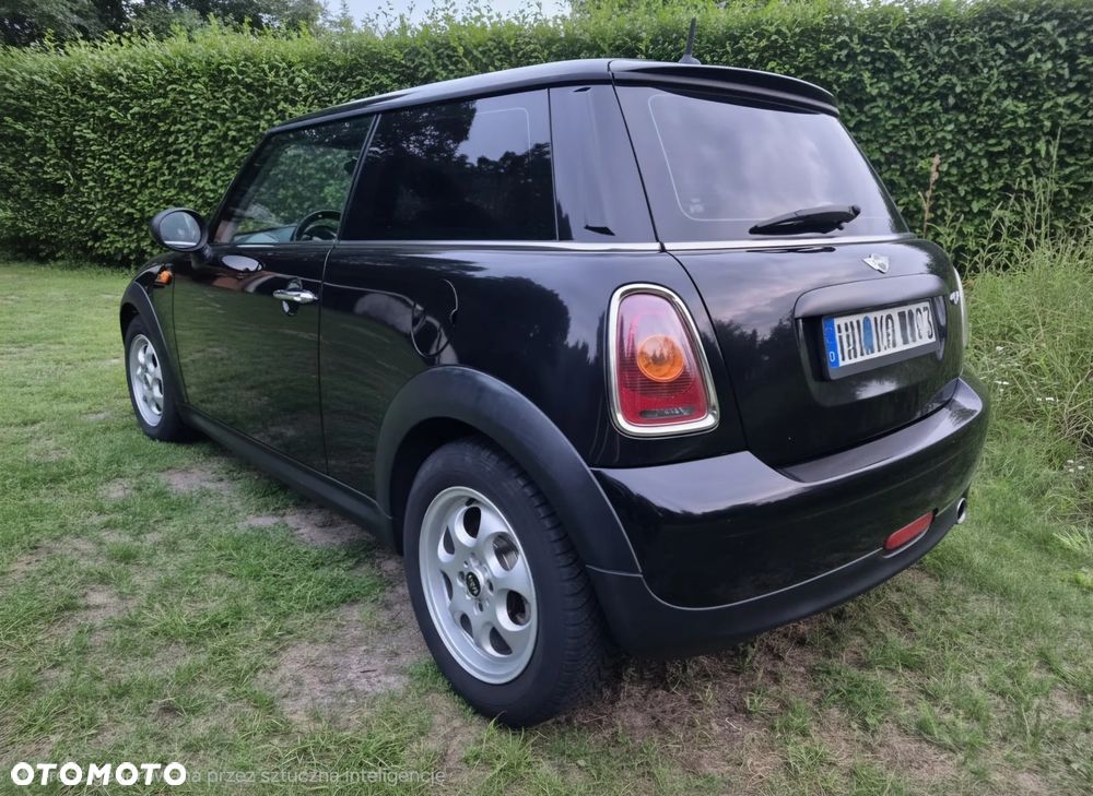 MINI ONE - 3