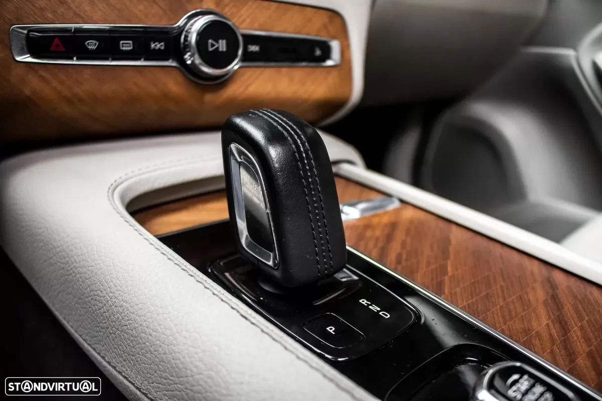 Volvo XC 90 2.0 T8 PHEV Inscription AWD - 20