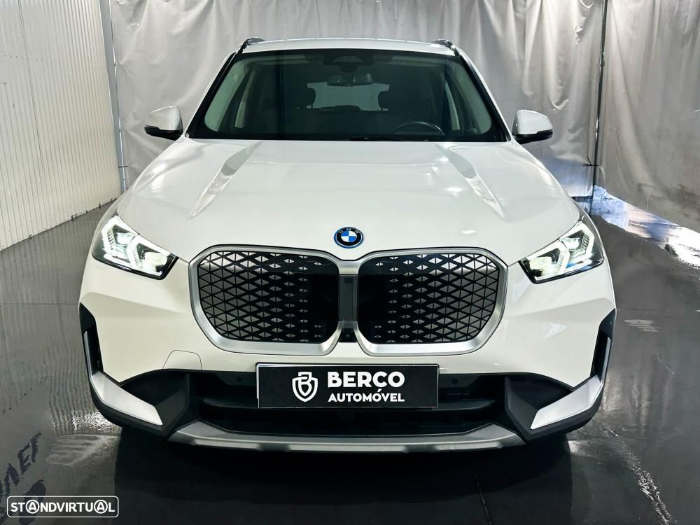 BMW iX1 xDrive30 - 3