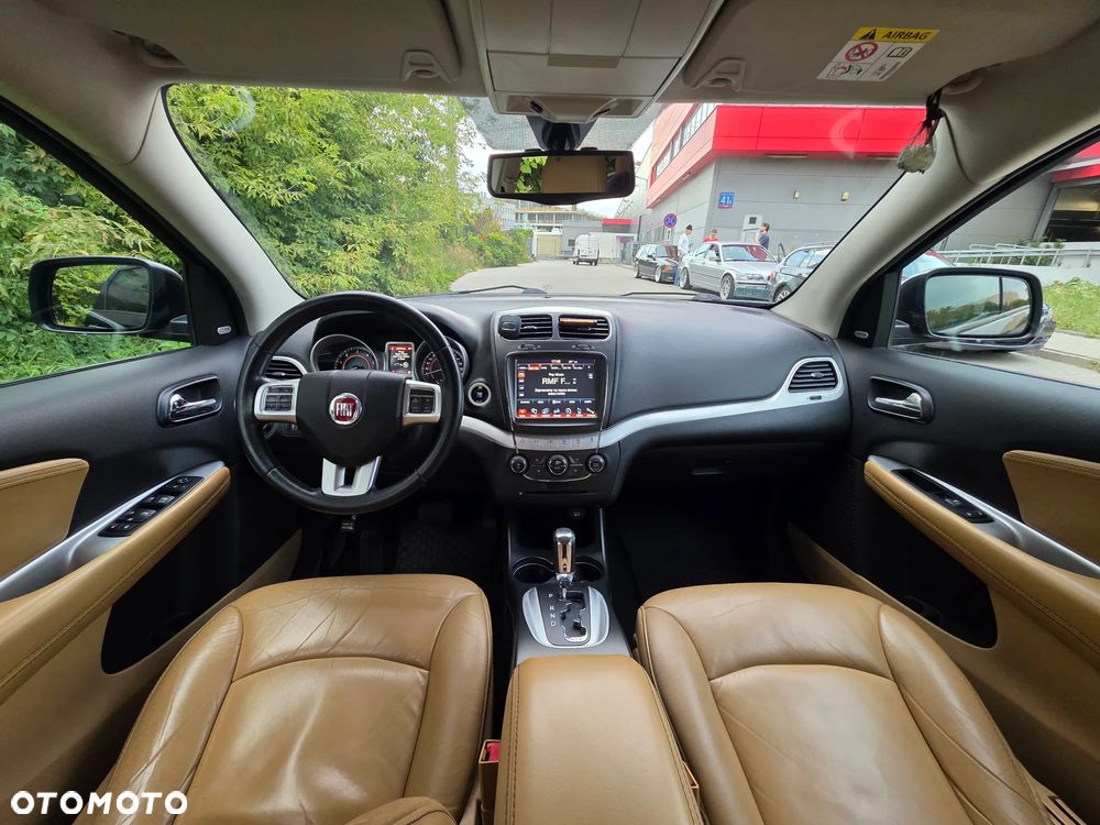 Fiat Freemont 2.0 Multijet Lounge AWD - 11