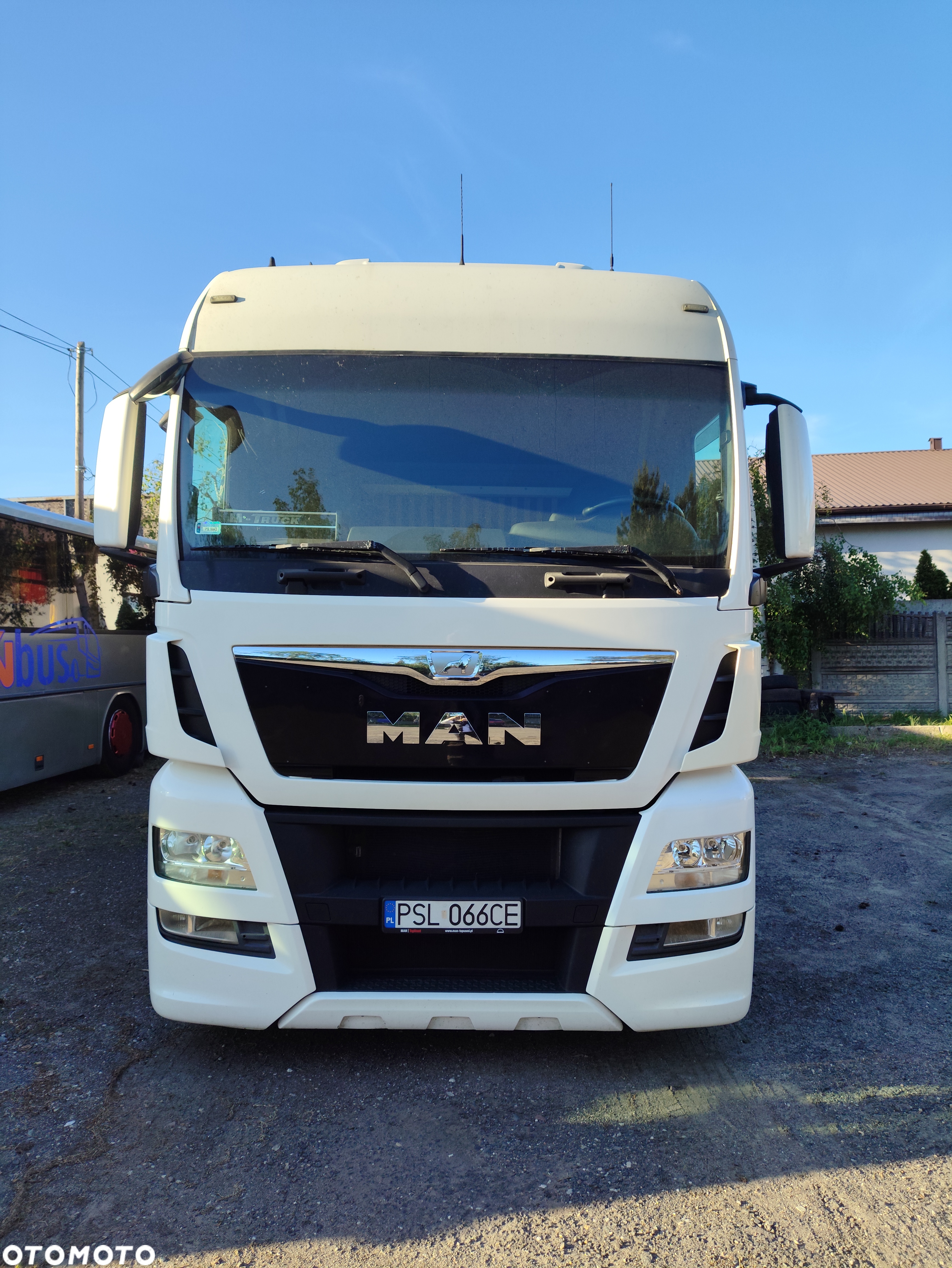 MAN - 2