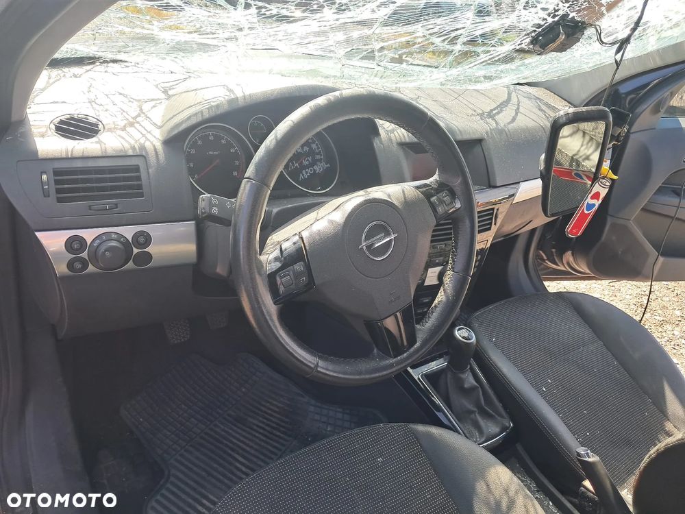 ❌Dawca części ❌ OPEL ASTRA H 2009 HB 1.4 16V KOD LAK: Z20R - 8