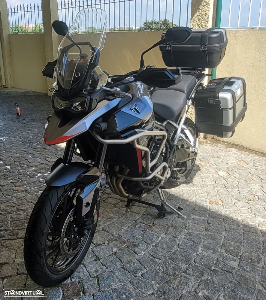 Triumph Tiger GT Pro - 1