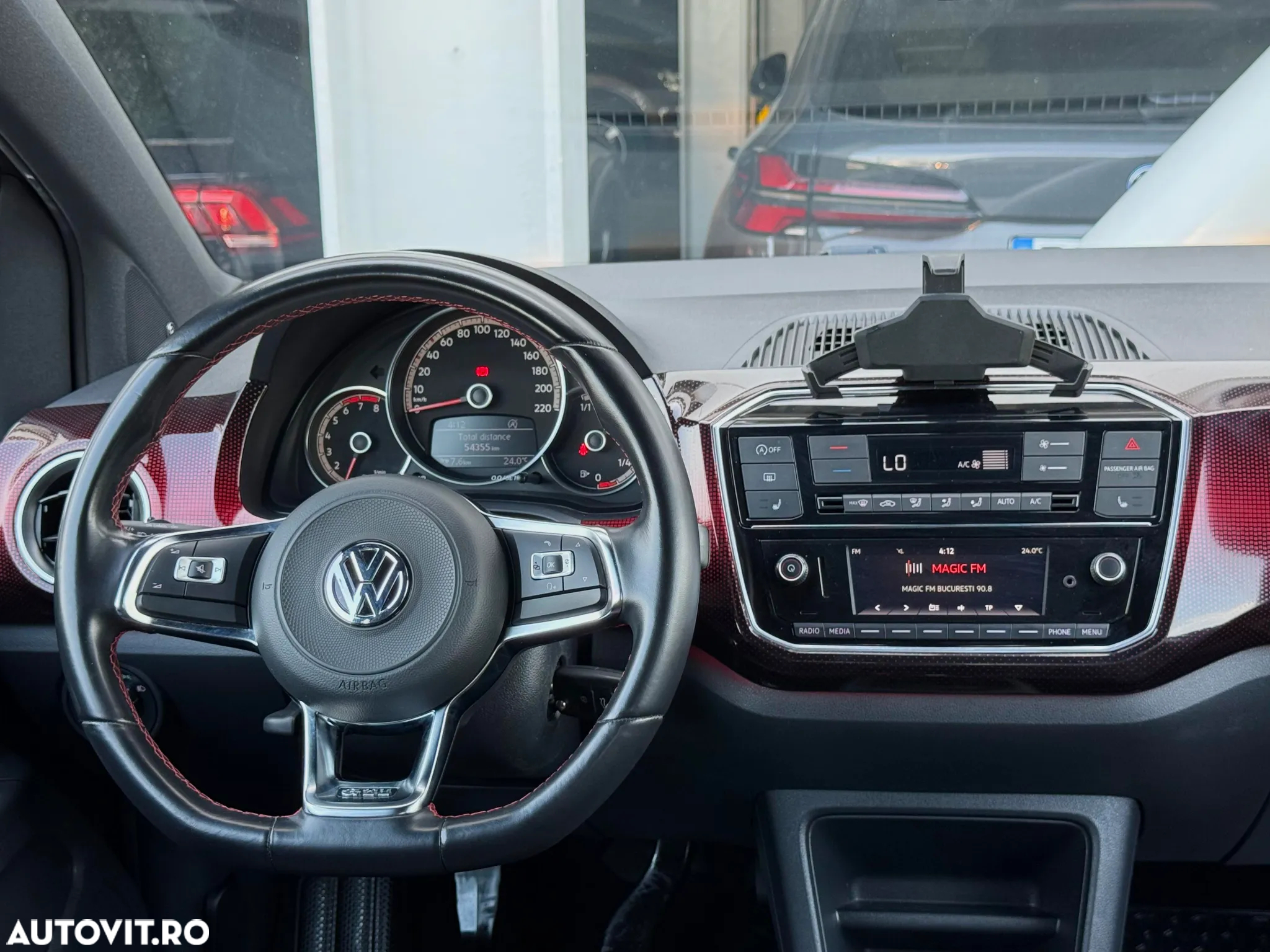 Volkswagen up! GTI - 6
