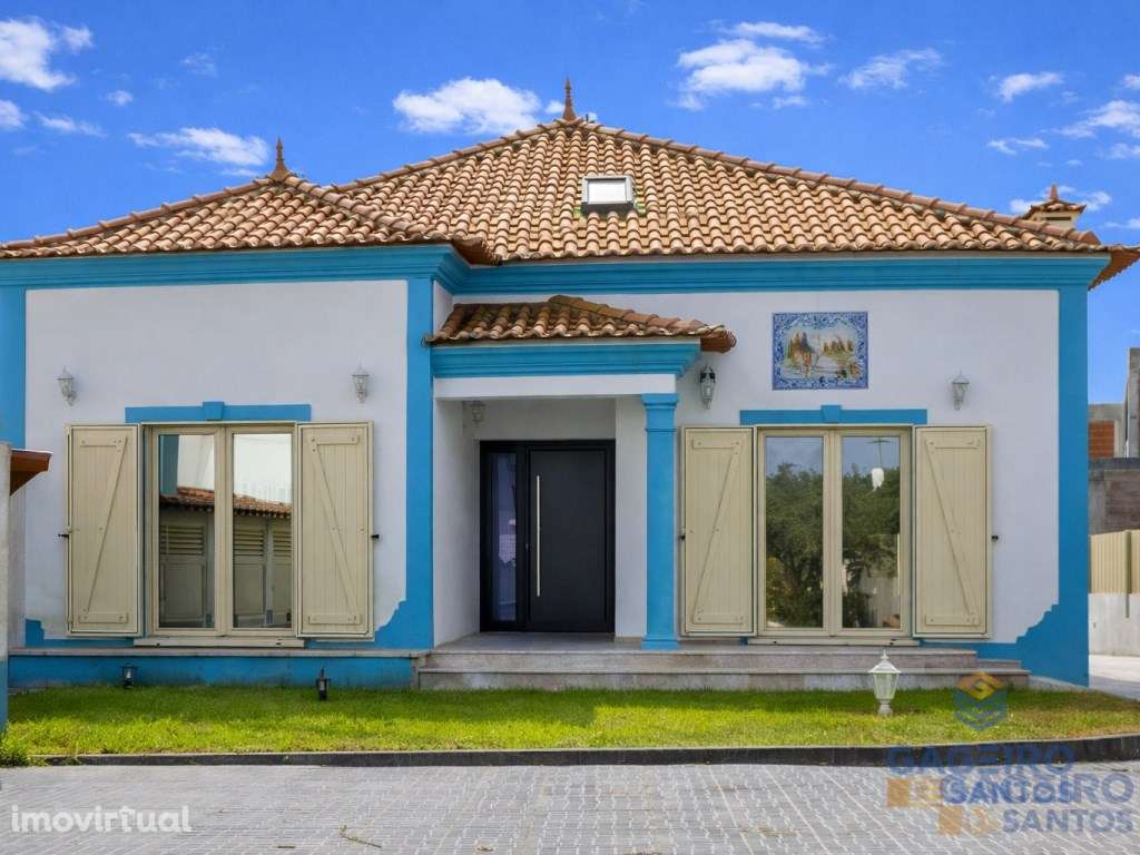 Moradia T3+3 Tradicional em Salir do Porto - A poucos minutos da praia - Grande imagem: 5/56