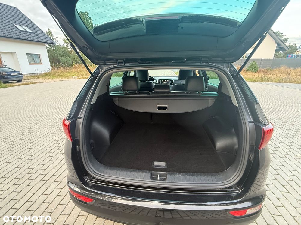 Kia Sportage 2,0 CRDI AWD Spirit - 16
