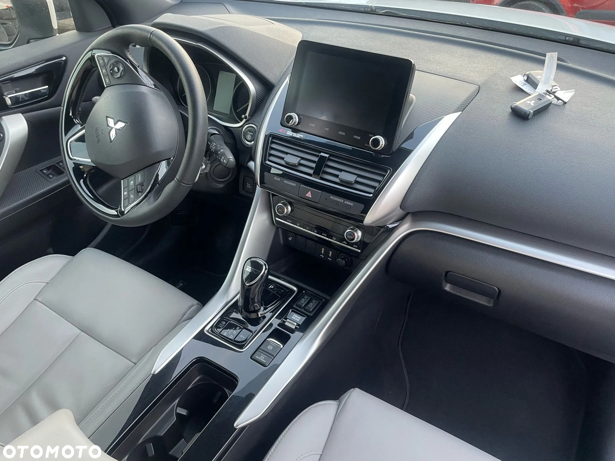 Mitsubishi Eclipse Cross - 9