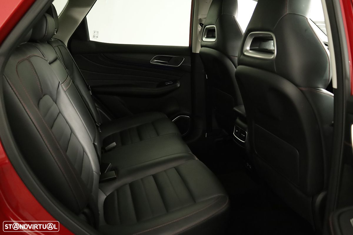 MG EHS 1.5 T-GDI Plug-in Hybrid Luxury - 17