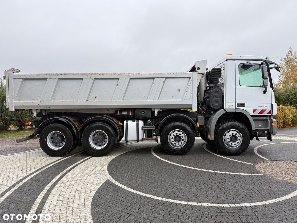 Mercedes-Benz Actros 3236 - 5