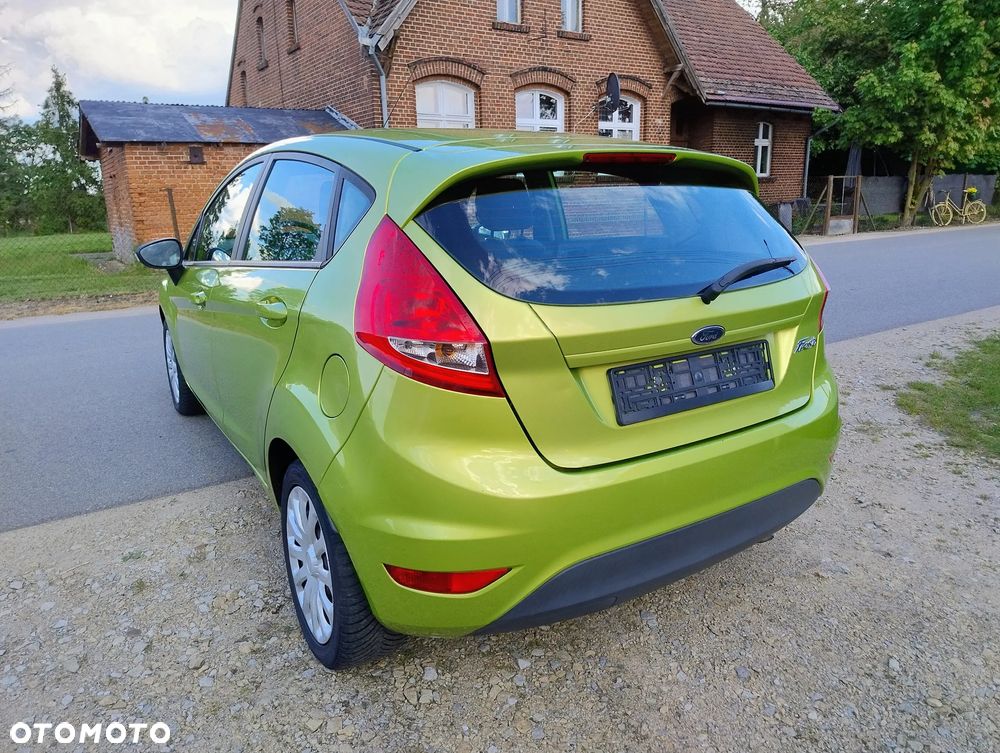 Ford Fiesta 1.25 Viva - 21