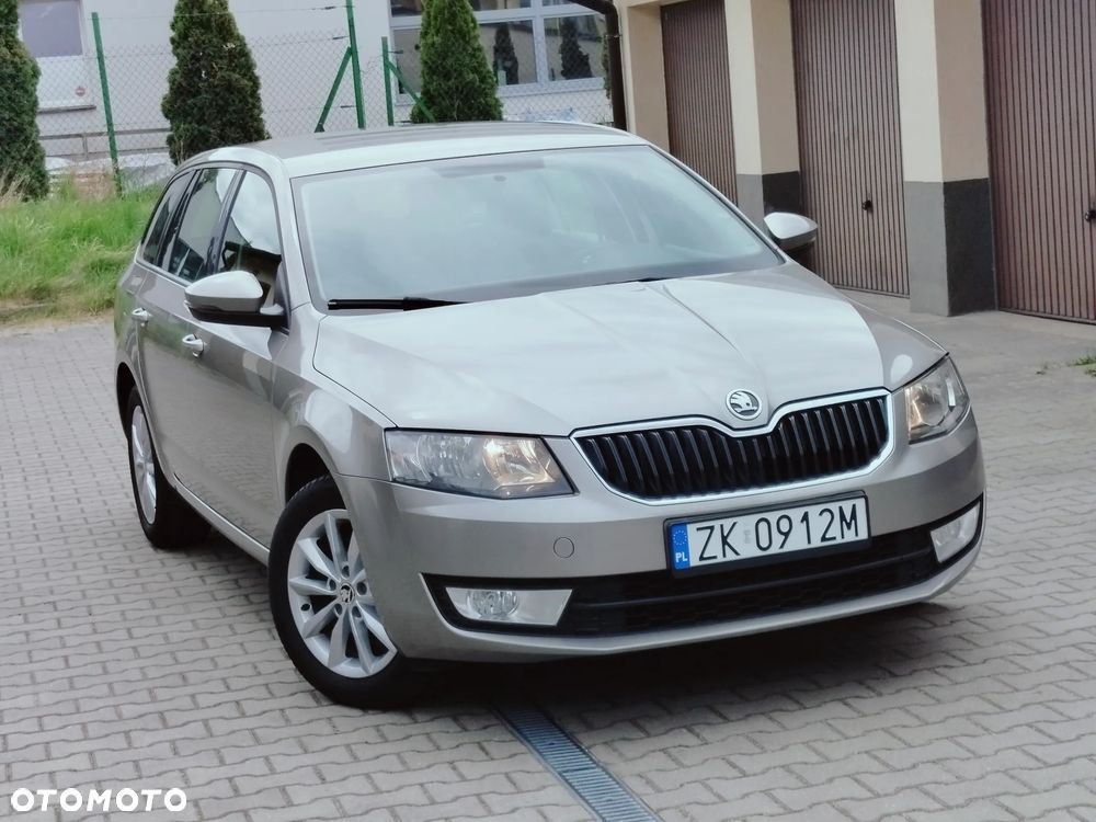 Skoda Octavia 1.6 TDI DPF DSG Active - 3