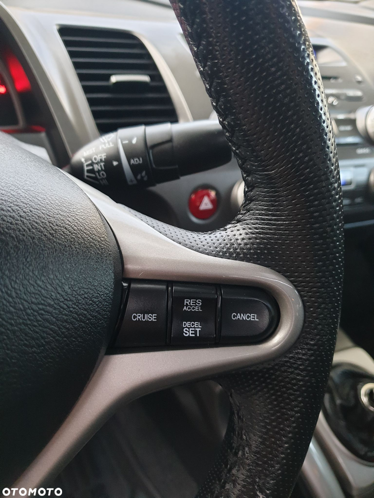 Honda Civic 1.8 Executive - 28