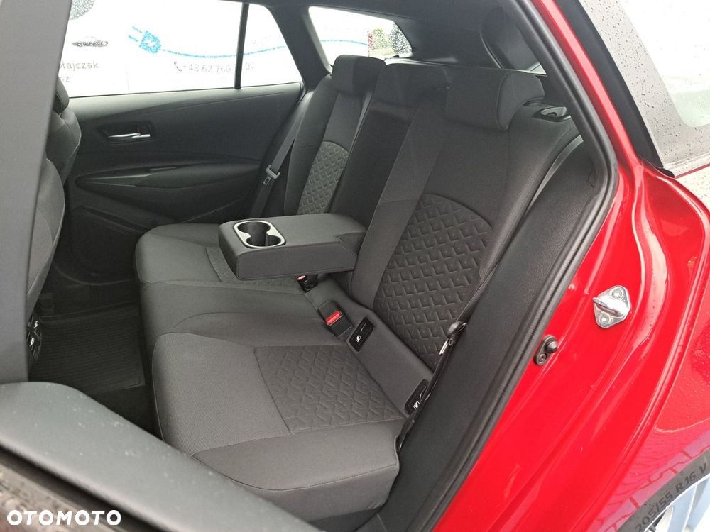 Toyota Corolla 2.0 Hybrid Comfort - 21