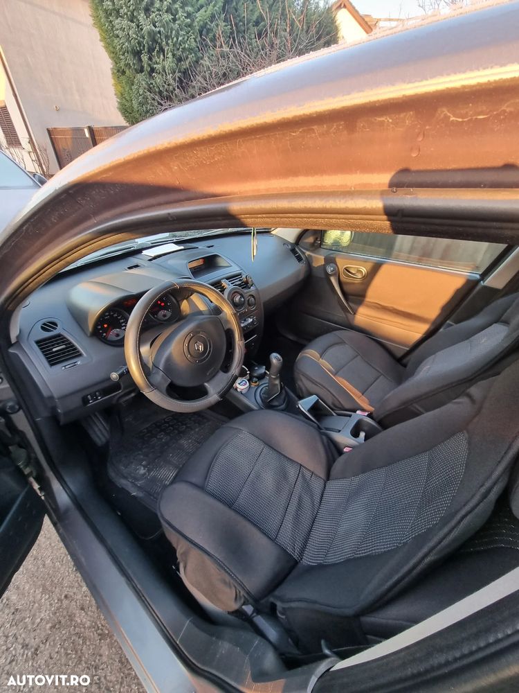 Renault Megane 2004 photo 3