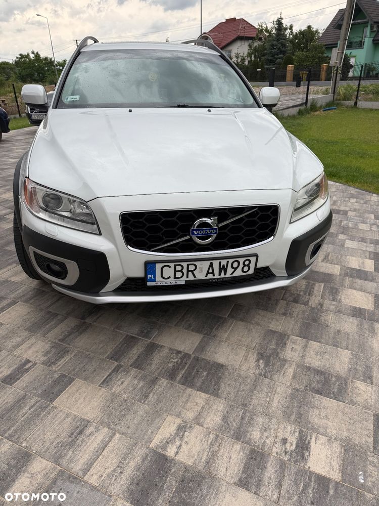 Volvo XC 70 D5 AWD Momentum - 24