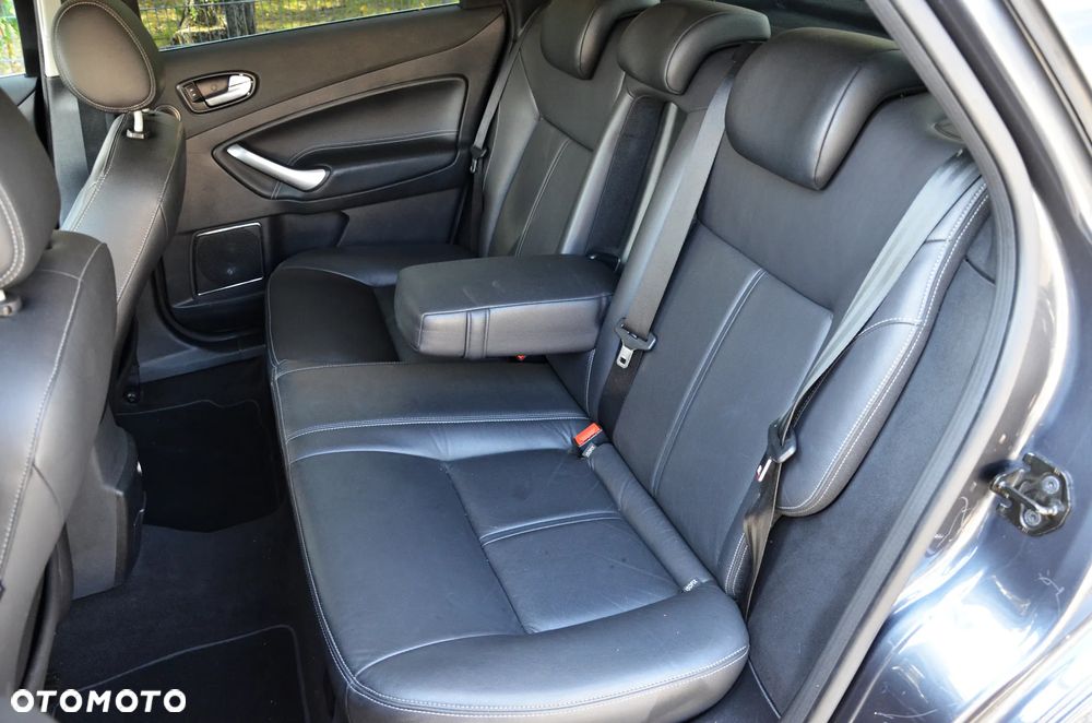 Ford Mondeo 2.0 TDCi Titanium - 30