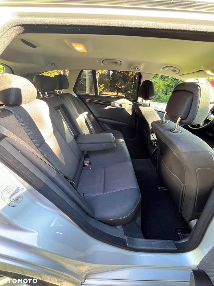Mercedes-Benz Klasa C 220 CDI 4Matic 7G-TRONIC - 10