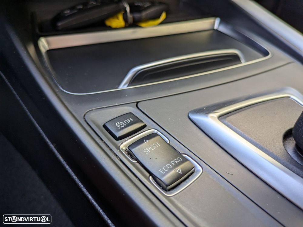 BMW 116 d Advantage Auto - 23