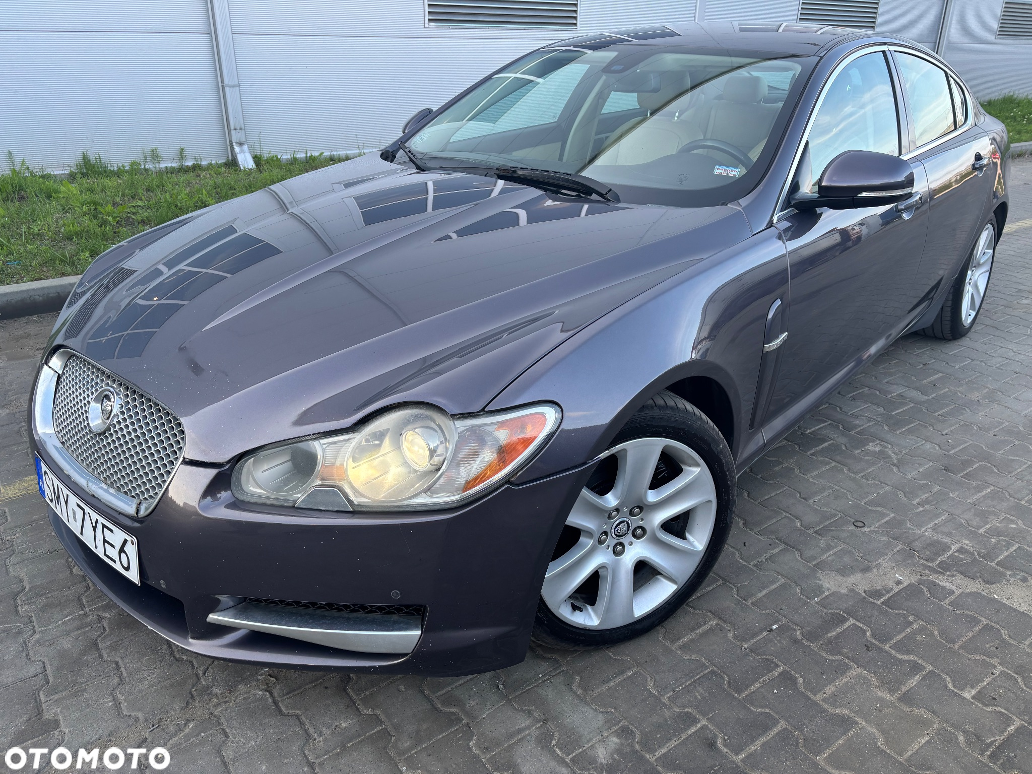 Jaguar XF 3.0 V6 D Premium Luxury - 4