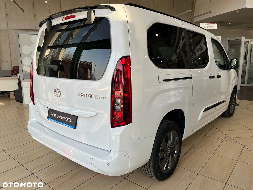 Toyota Proace City Verso Long 1.5 D-4D Family - 4