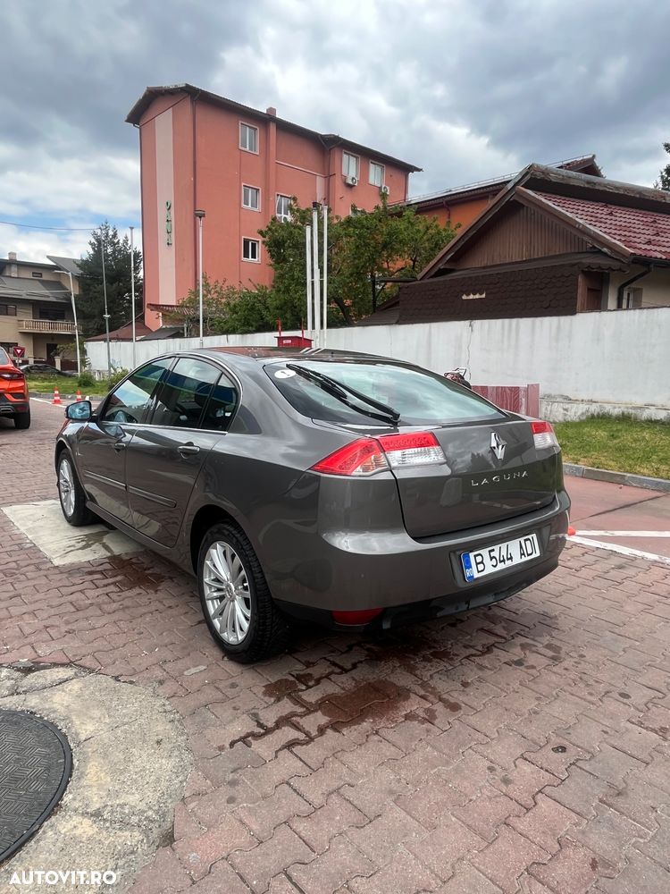 Renault Laguna - 17