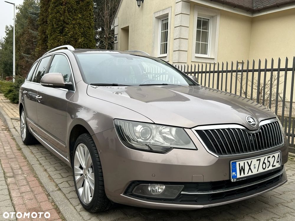 Skoda Superb 2.0 TDI Elegance Outdoor DSG - 5