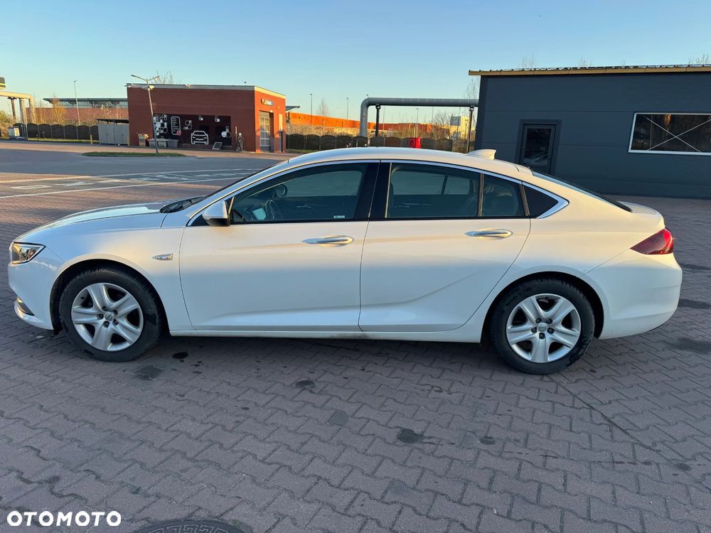 Opel Insignia 1.5 T Enjoy S&S - 17