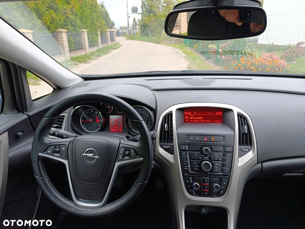 Opel Astra 1.6 Active - 26