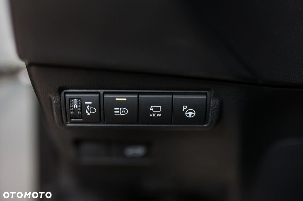 Toyota Corolla Cross - 34