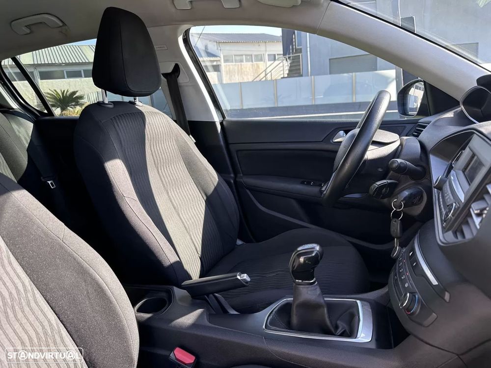 Peugeot 308 1.5 BlueHDi Style - 38