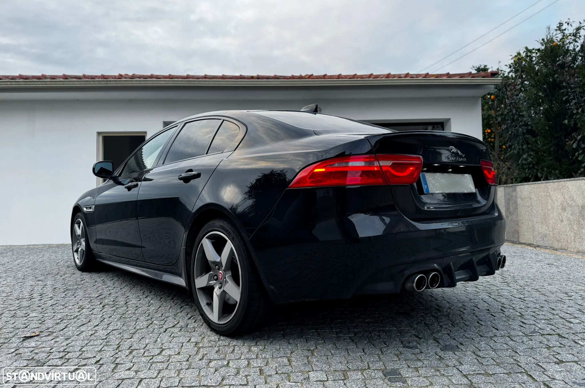 Jaguar XE 20d AWD Aut. R-Sport - 7
