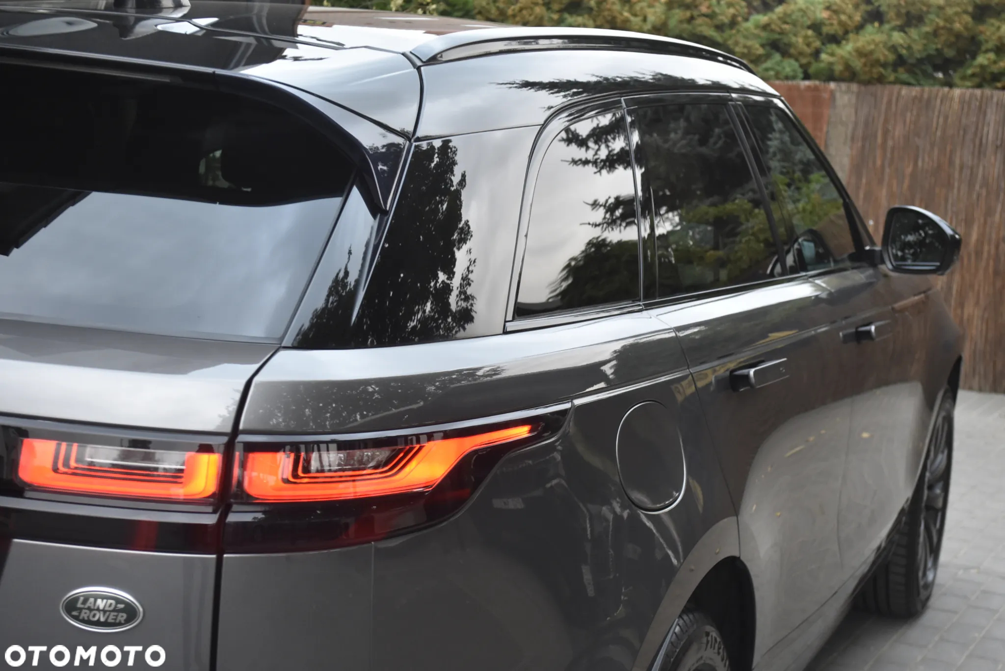 Land Rover Range Rover Velar 2.0 Si4 GPF R-Dynamic SE - 34