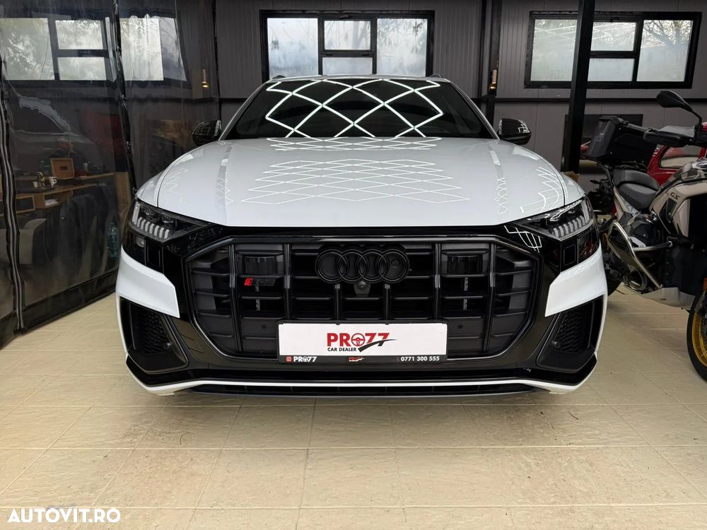 Audi SQ8 S Q8 TFSI quattro tiptronic competition plus - 2