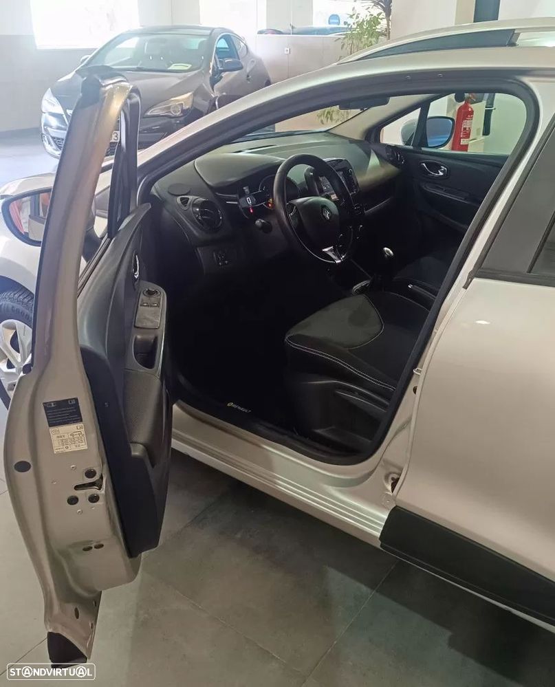 Renault Clio Break 1.5 dCi Dynamique S - 16