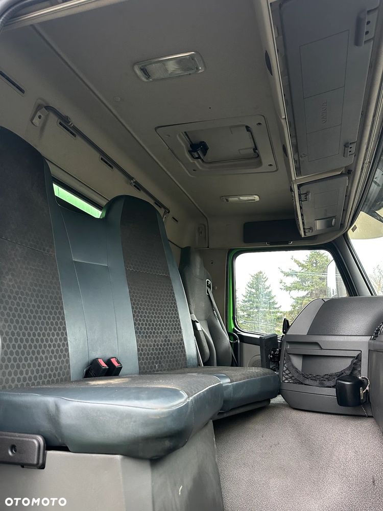 Volvo FMX 420 8x4 - 15