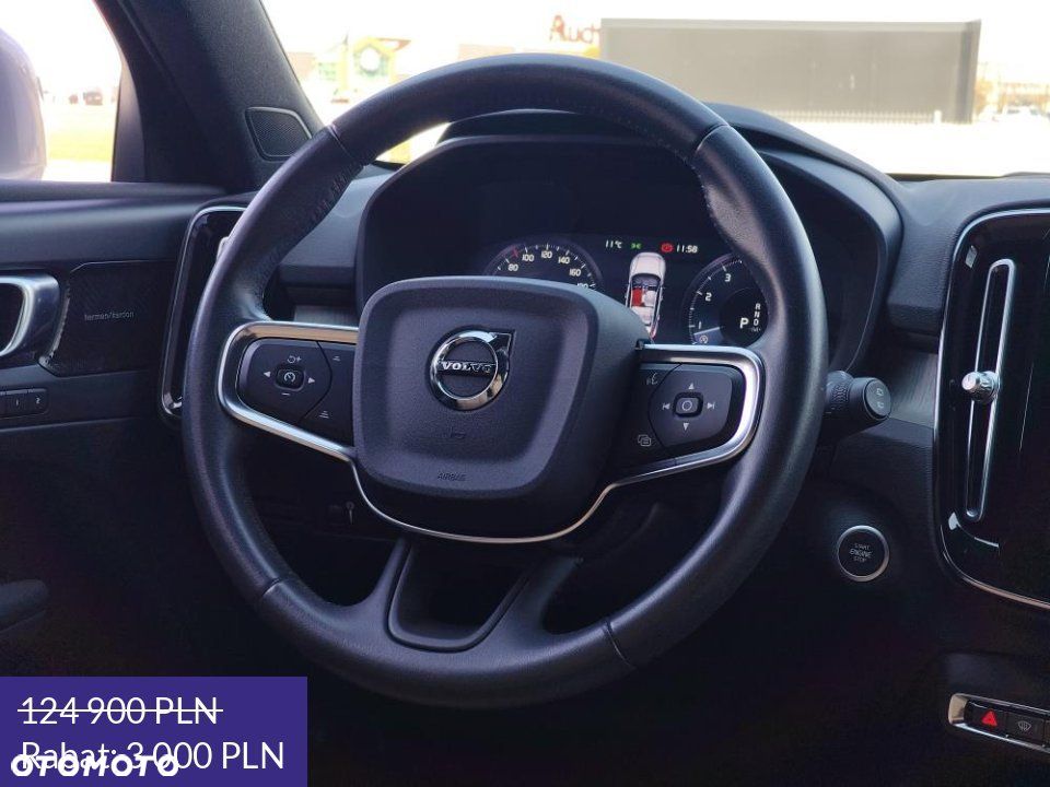 Volvo XC 40 - 28