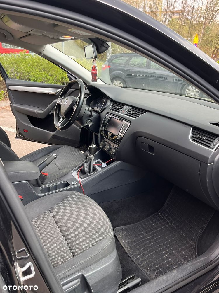 Skoda Octavia 1.4 TSI Ambition - 11