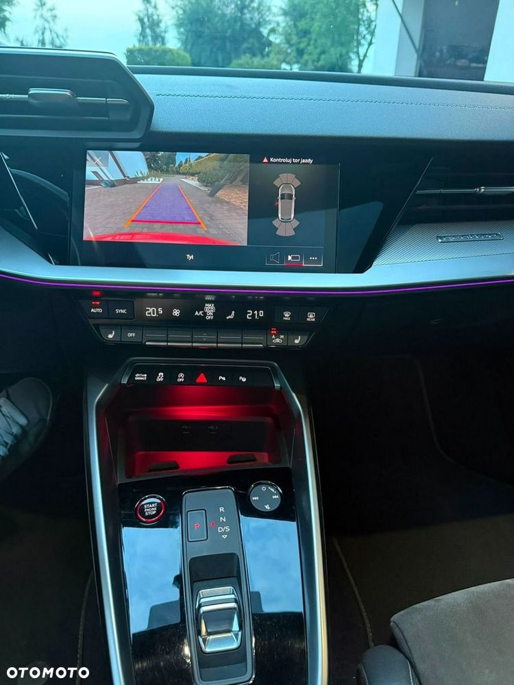 Audi S3 Sportback - 16