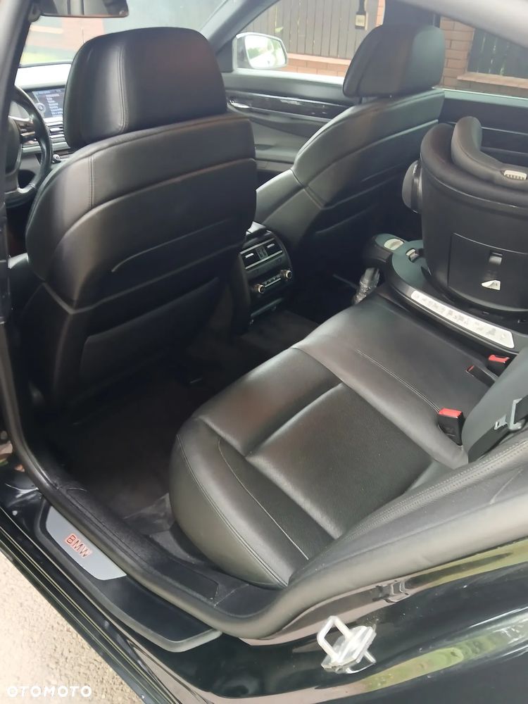 BMW Seria 7 730d Blue Performance - 9