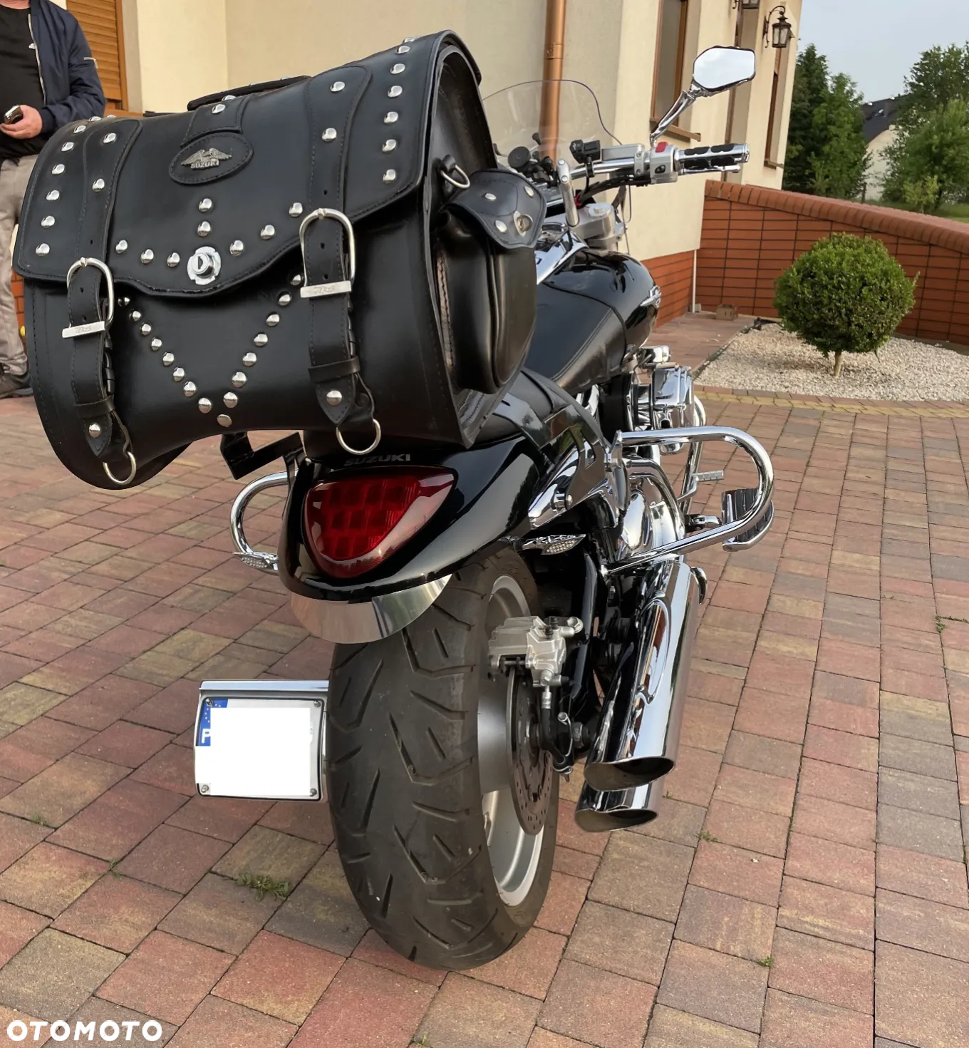 Suzuki Intruder - 4