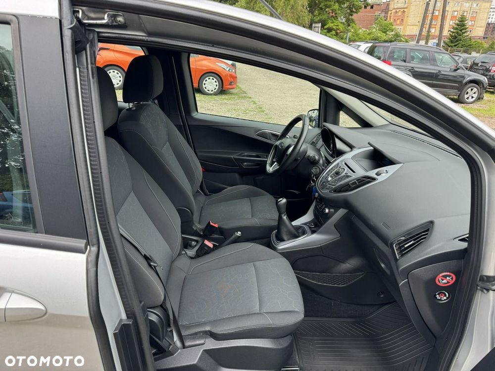Ford B-MAX - 17